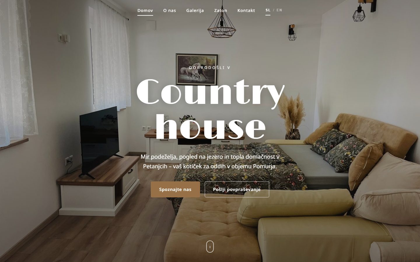 Country house — Spletna stran · Rezervacije